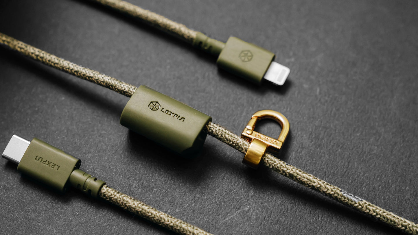 LEXFUN Power Sling 可調式充電線手機背帶 (USB-C/Lightning)