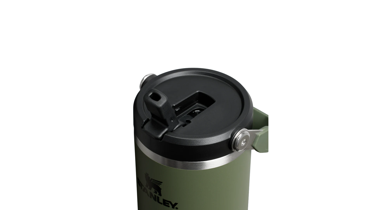 STANLEY The IceFlow™ Flip Straw Tumbler 2.0 | 30 OZ (2色)